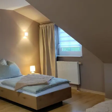 Lantgård Monteur Wohnung - Zimmer Zur Sonnenblume *